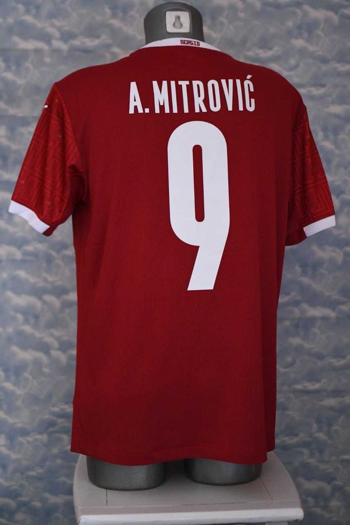 mitrovic.jpg