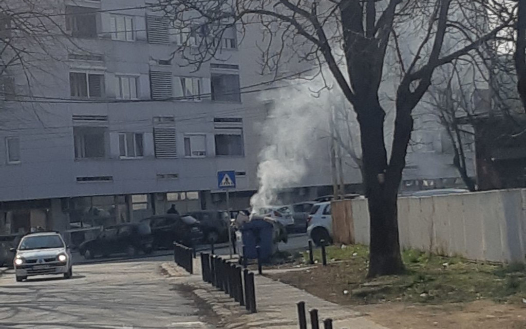 14.03.22 - zapaljeni kontejneri - 5.JPG