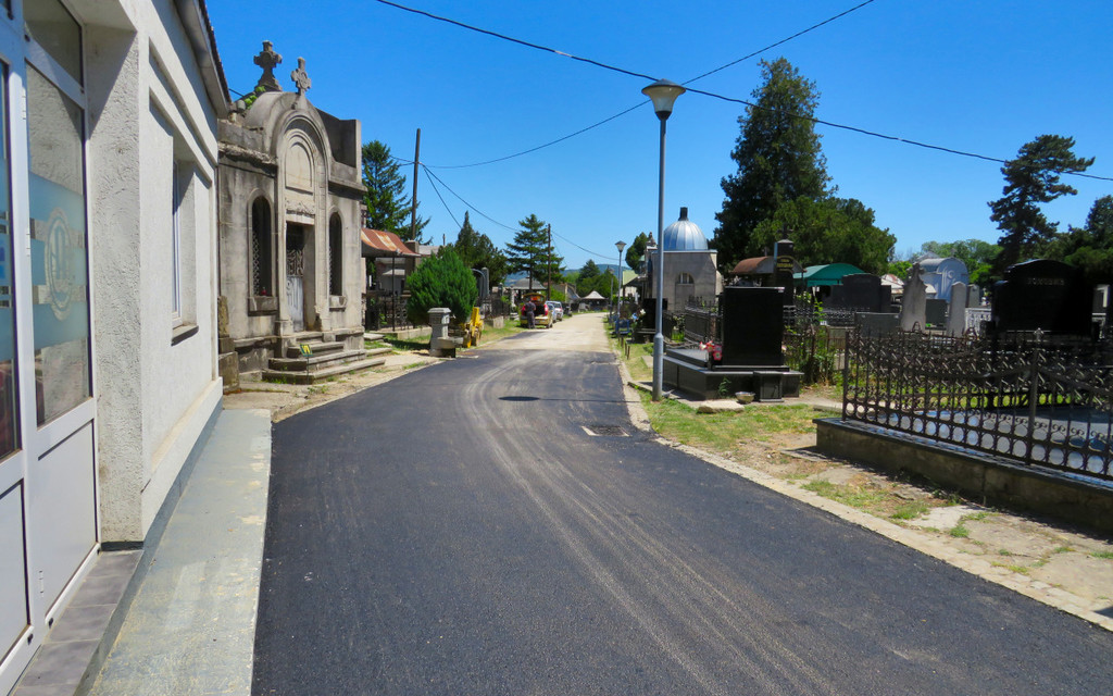 17-19.05.22 - Radovi - varosko i bozman groblje - 1.JPG