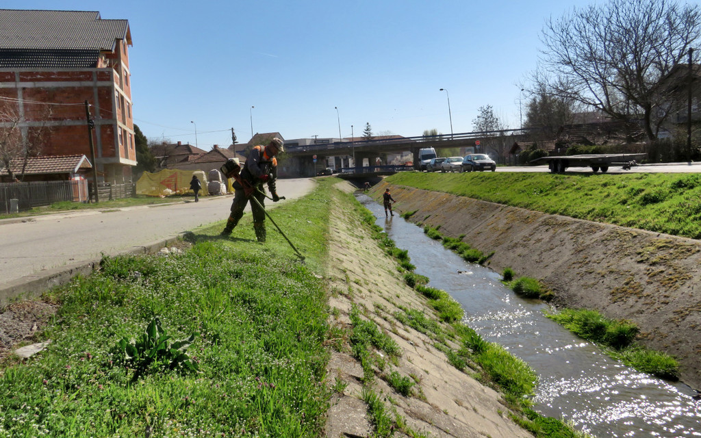 29.03.22 - zelenilo - kosenje i cvece - 05.JPG