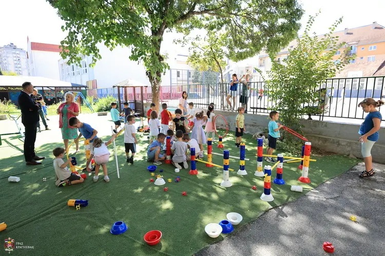 decavrticnasaradost1